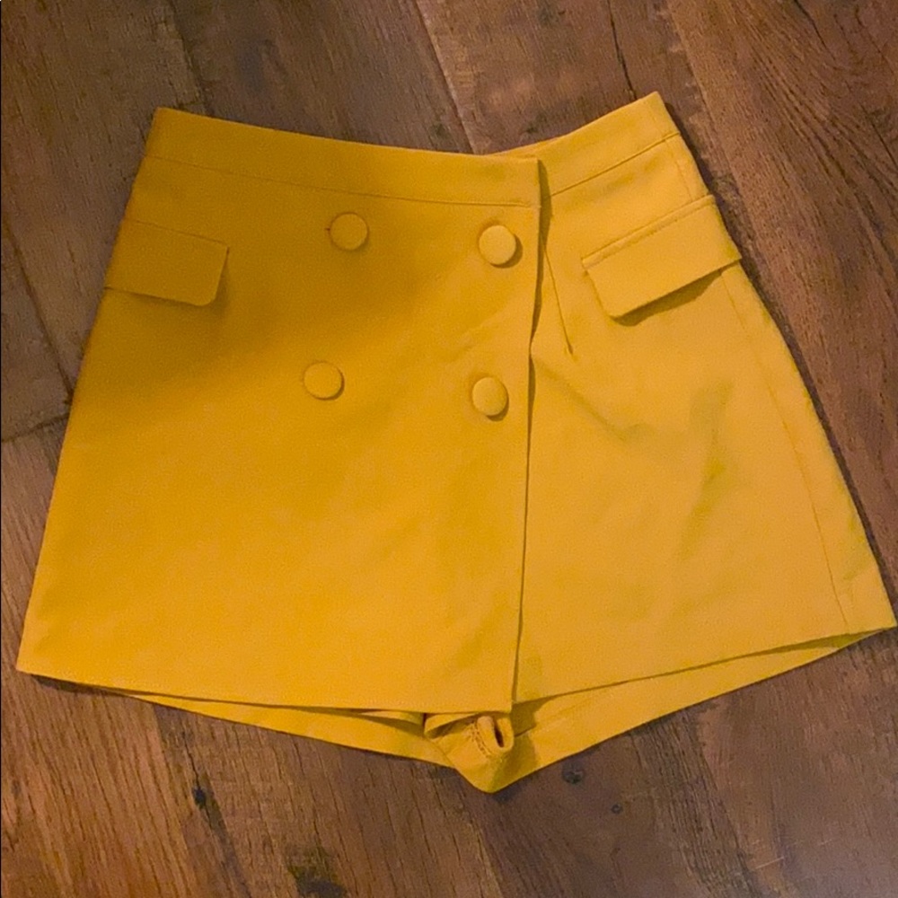 Short/skirt